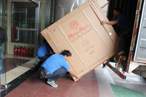 和乐镇钢琴贵重工艺品无忧运